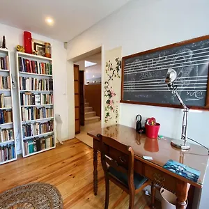 https://casa-das-boganvilias-moradia-com-jardim.hotels-lisbon-portugal.com