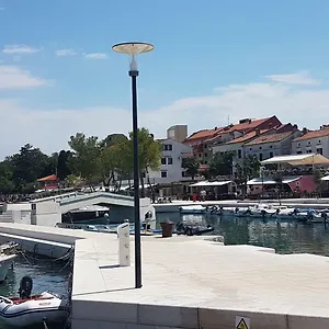 foglaljon itt